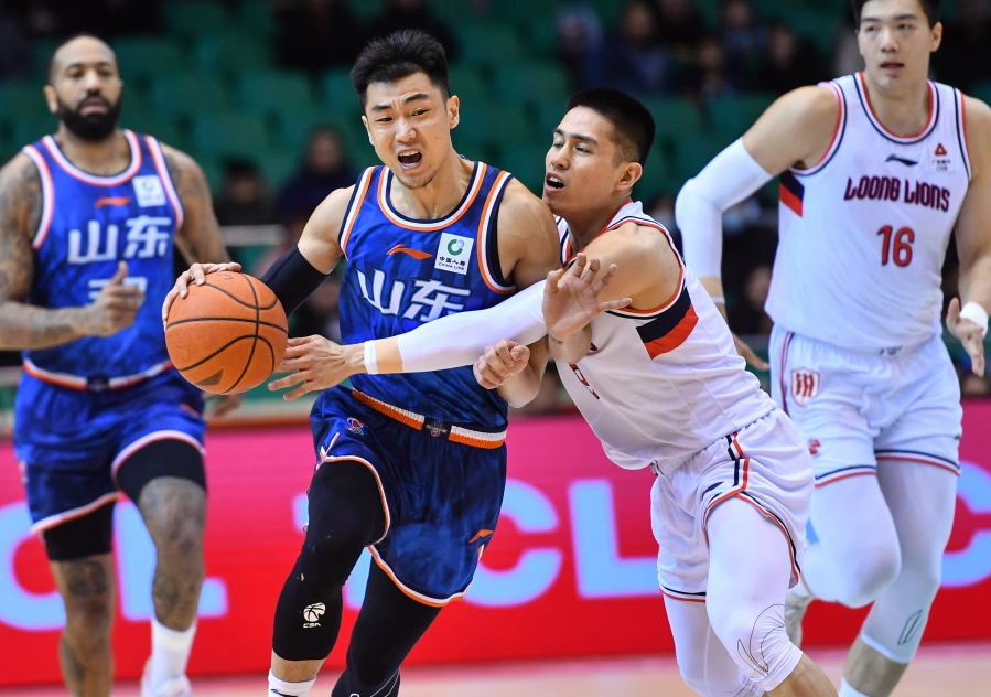 篮网碾压浙江队，高诗岩扛起全队