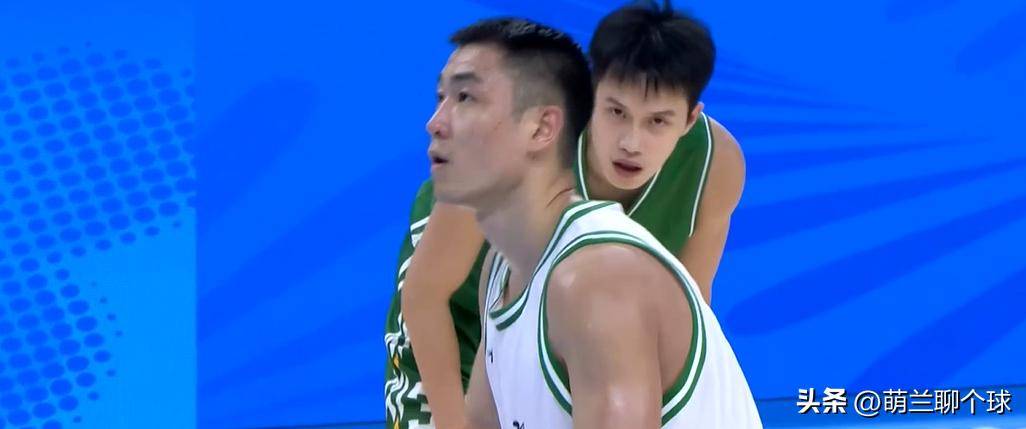 篮网碾压浙江队，高诗岩扛起全队